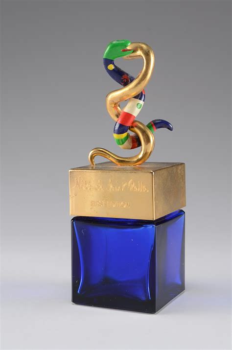 niki de saint phalle bottle.